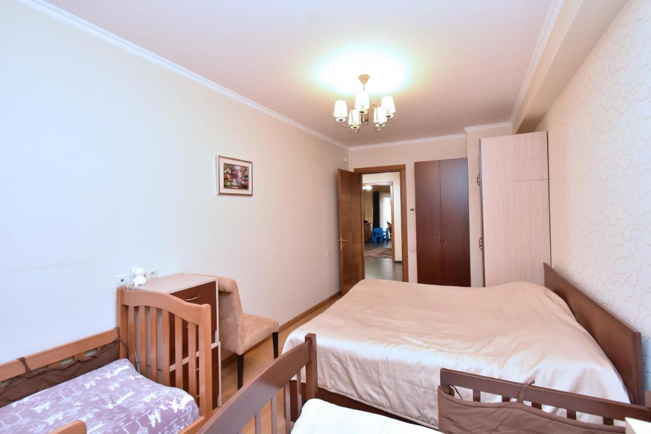 Dos Guest House Ереван Экстерьер фото