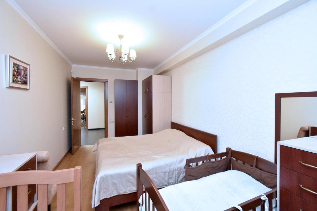 Dos Guest House Ереван Экстерьер фото