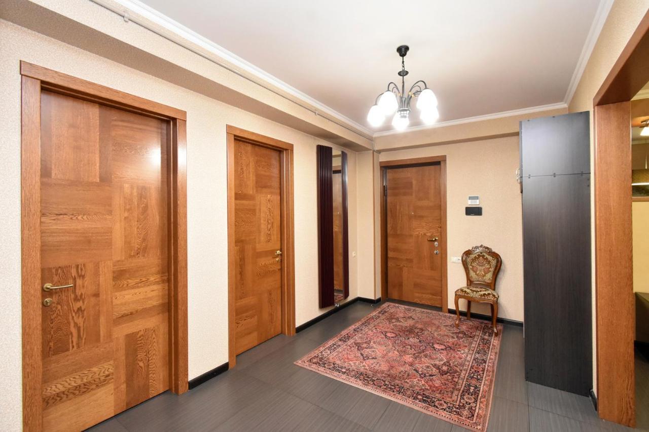 Dos Guest House Ереван Экстерьер фото